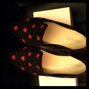 Black flats with red hearts size 11W